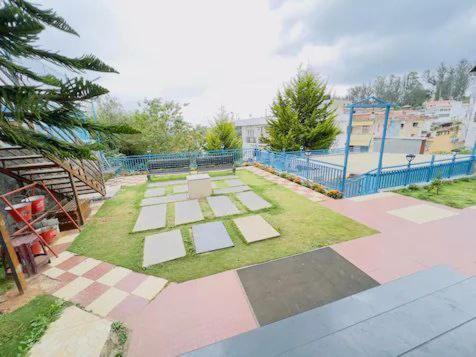 Sky Blue Resort Udagamandalam Exterior foto