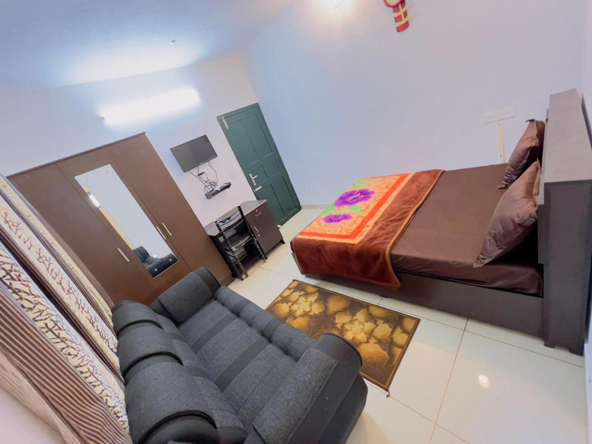 Sky Blue Resort Udagamandalam Exterior foto